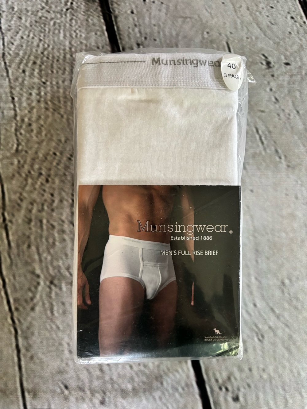 *NEW* Munsingwear Men's 3 Pack Comfort Pouch Kangaroo Briefs - Size 40